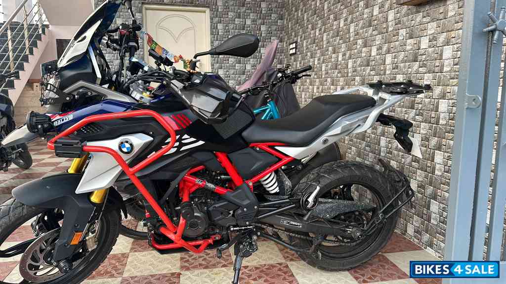 BMW G 310 R BS6