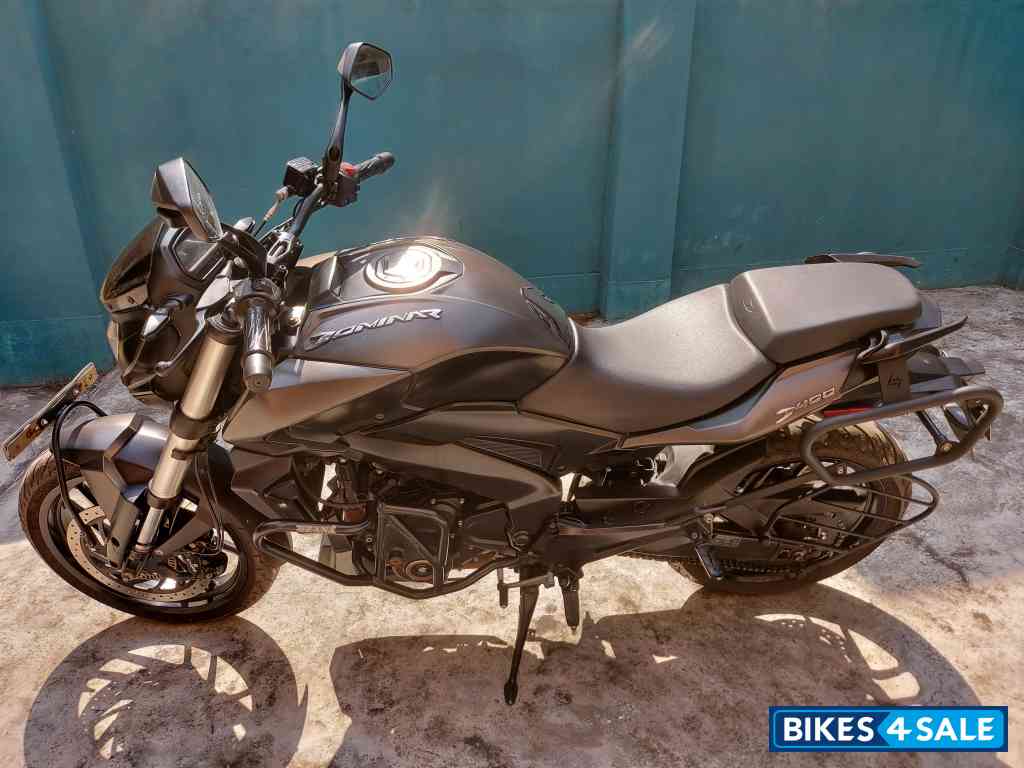 Bajaj Dominar 400 ABS BS6