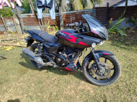 Bajaj Pulsar 220F BS6