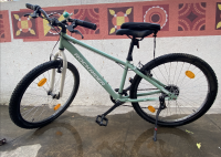 Bicycle  BTWIN Rockrider ST30 Pastel Green