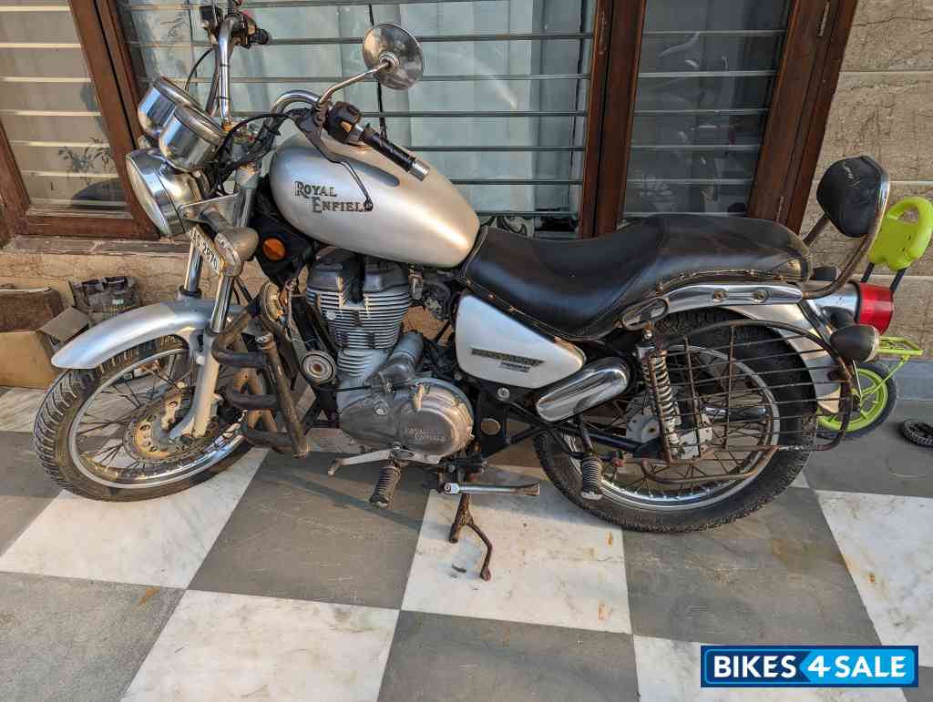 Royal Enfield Thunderbird TwinSpark 350