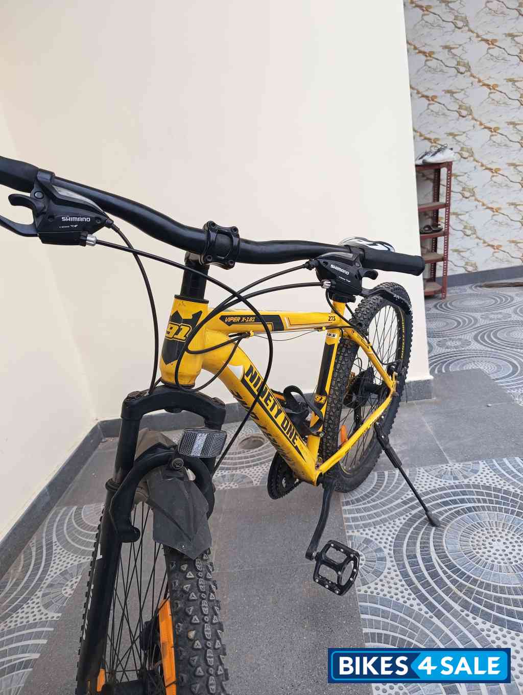 Yellow Bicycle  Ninety one viper 27.5T