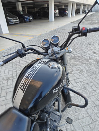 Royal Enfield Thunderbird 350