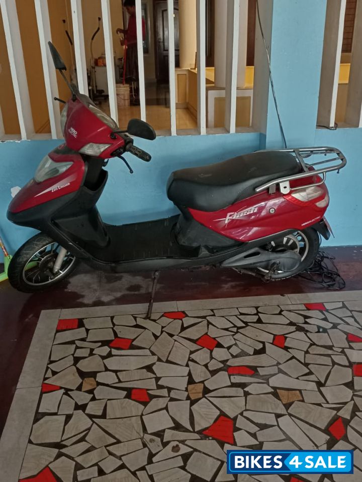 Red Hero Electric Flash