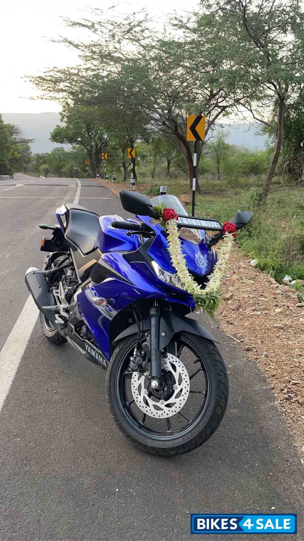 Deep Purplish Blue Yamaha YZF R15 S