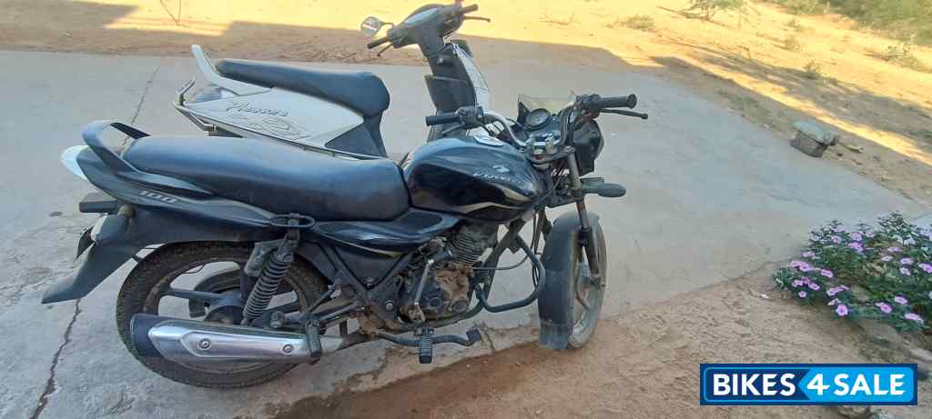 Bajaj Discover 100