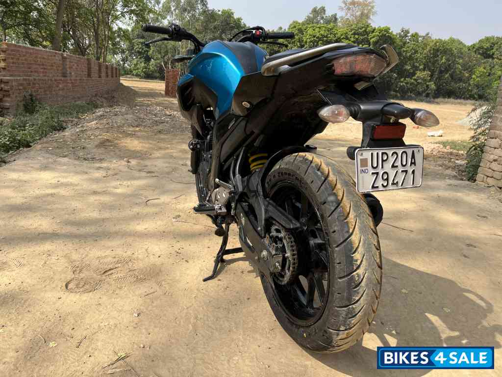 Yamaha FZ25