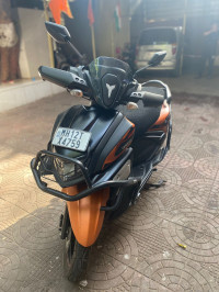 Copper Yamaha RayZR Street Rally 125 Fi Hybrid