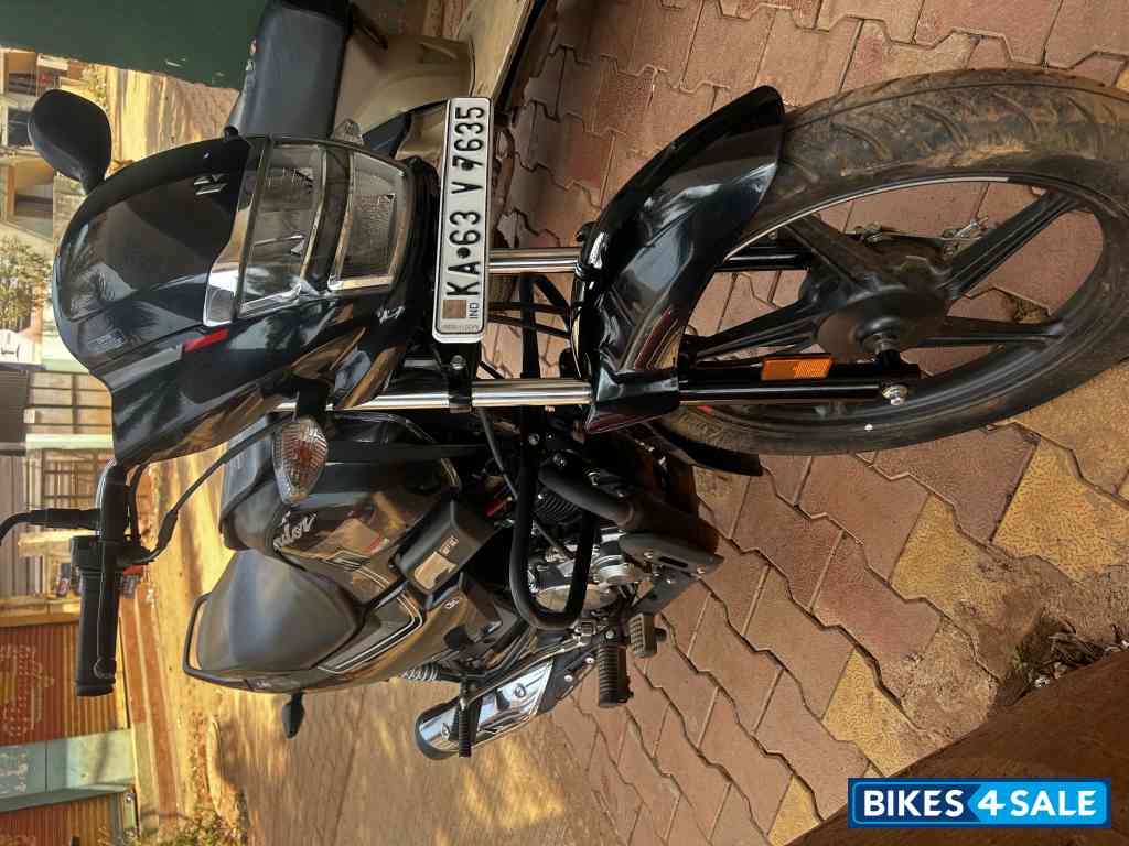 Black Hero Super Splendor XTEC Black Hero Super Splendor XTEC