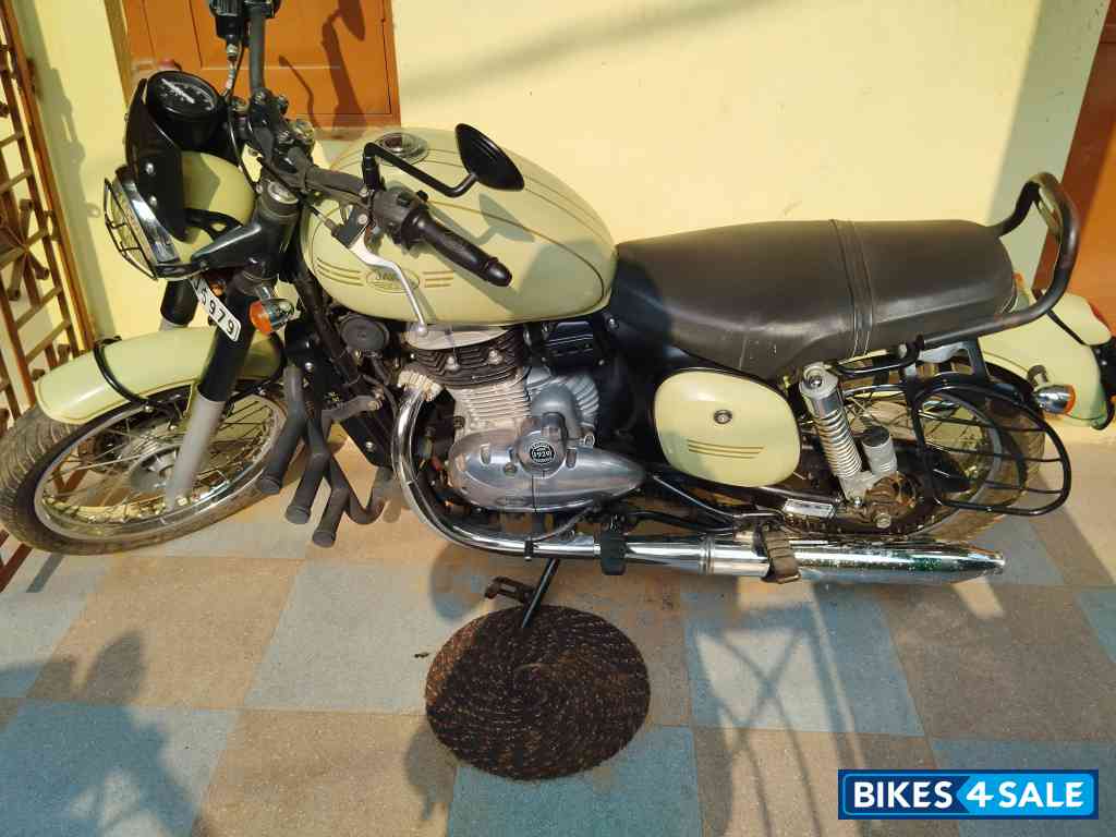 Lumos Lime Jawa forty two