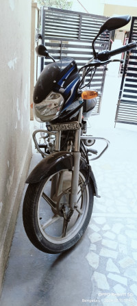 Bajaj Discover 125