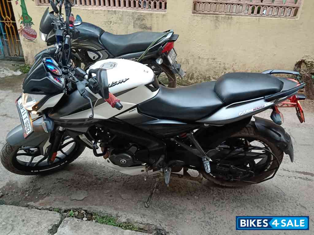 Bajaj Pulsar NS 200 BS6