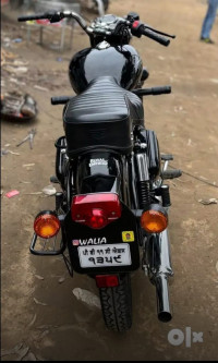 Black Royal Enfield Bullet 350 KS BS6