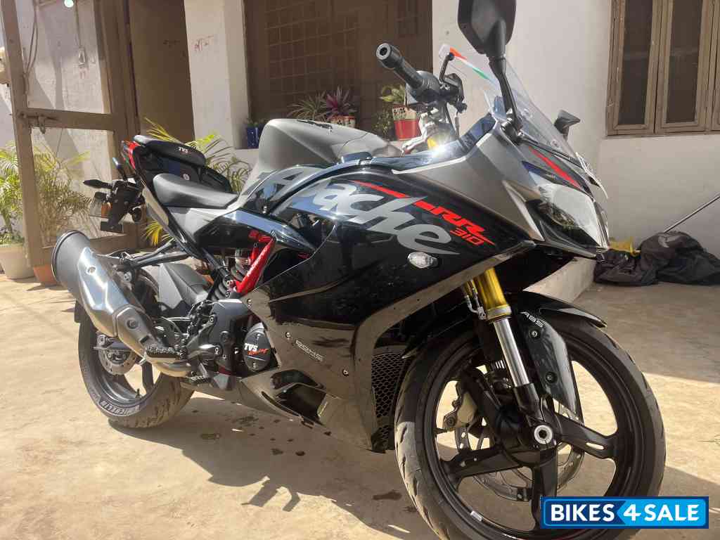 TVS Apache RR 310