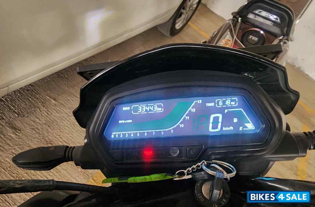 Bajaj Dominar 400 Disc
