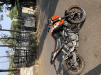 KTM Duke 200