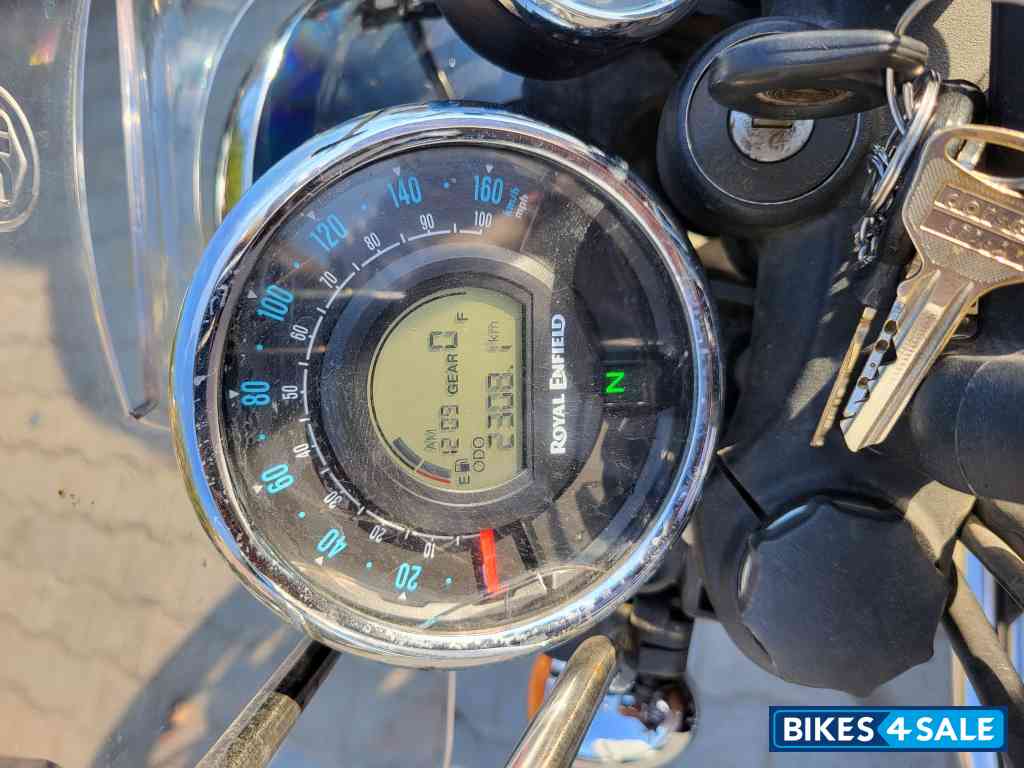 Royal Enfield Meteor 350 Supernova