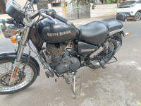 Black Royal Enfield Thunderbird 350