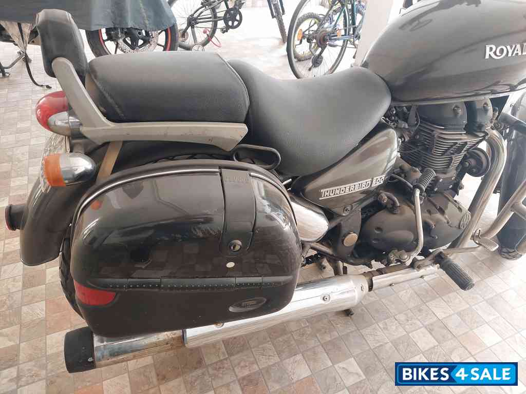 Lightning Royal Enfield Thunderbird 500