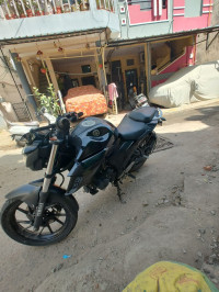 Yamaha FZS 25