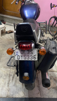 Marine Blue Royal Enfield Thunderbird 350