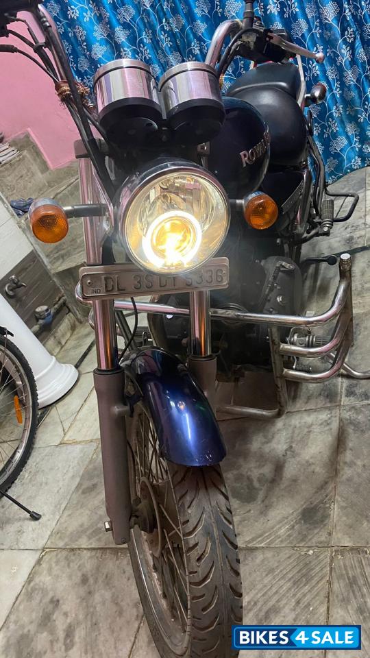 Marine Blue Royal Enfield Thunderbird 350