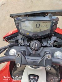 Red TVS Apache RTR 160 4V