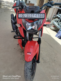Red TVS Apache RTR 160 4V
