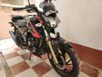 Black TVS Apache RTR 200 4V Race Edition 2.0