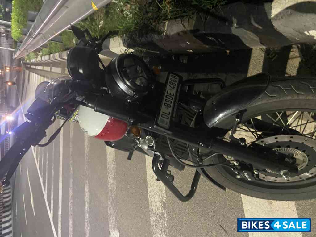 Jawa 42 Bobber Dual Channel ABS Jawa 42 Bobber Dual Channel ABS