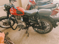Red Royal Enfield Classic 350 Redditch Red