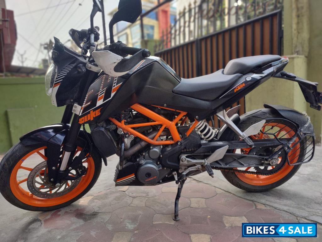 KTM Duke 390
