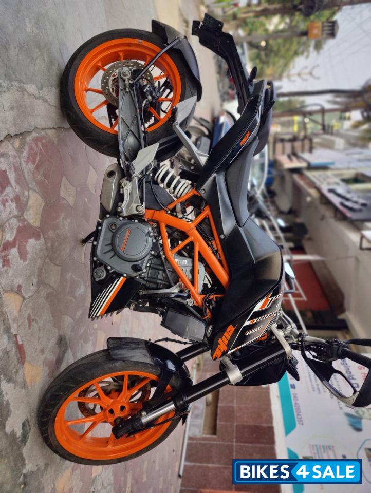 KTM Duke 390