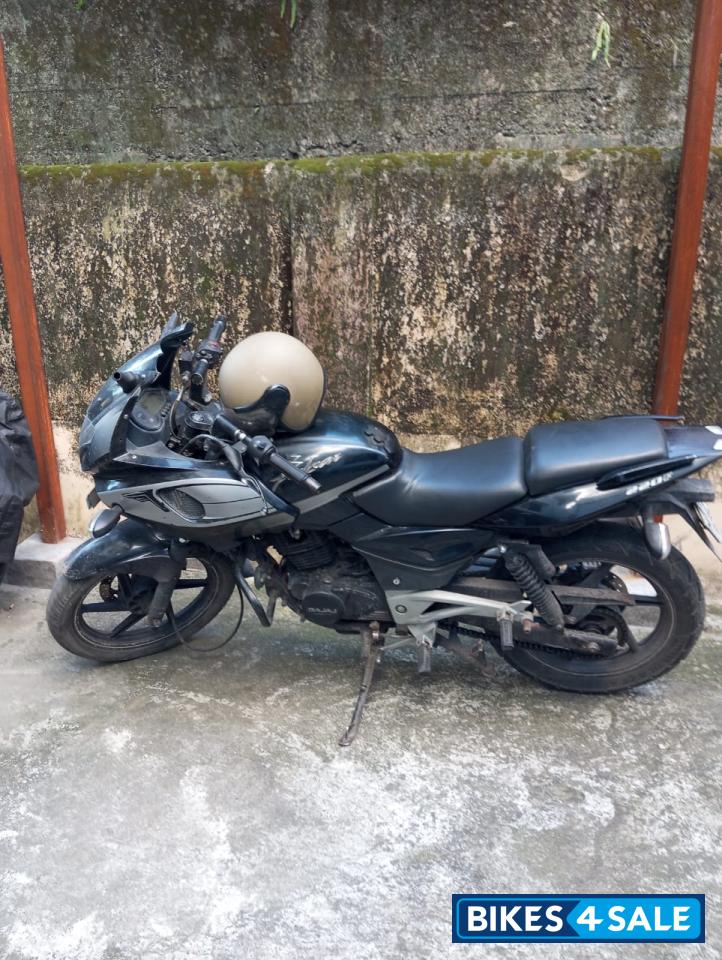 Bajaj Pulsar 220 DTSi