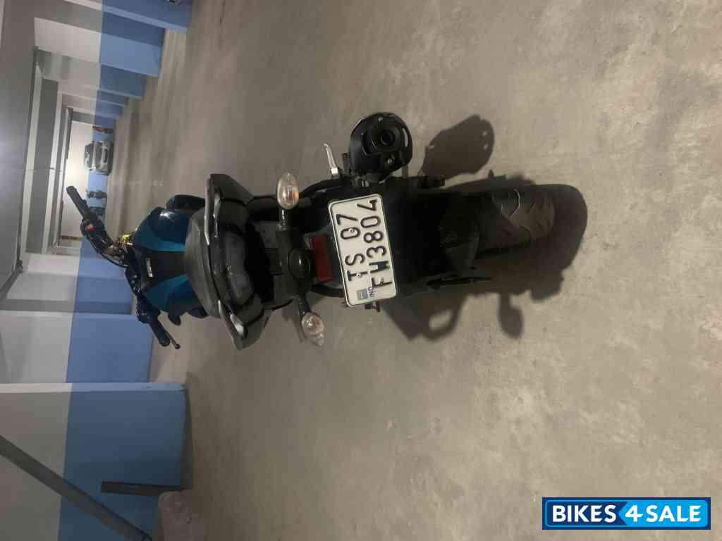 Cyan Blue Yamaha FZ25 Cyan Blue Yamaha FZ25