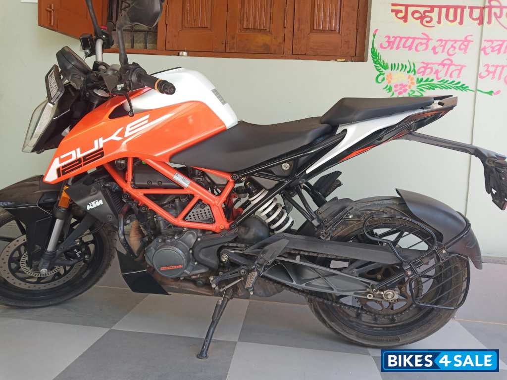 KTM Duke 125