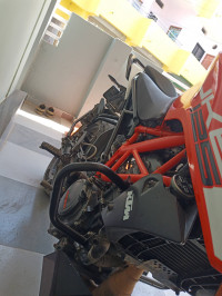 KTM Duke 125