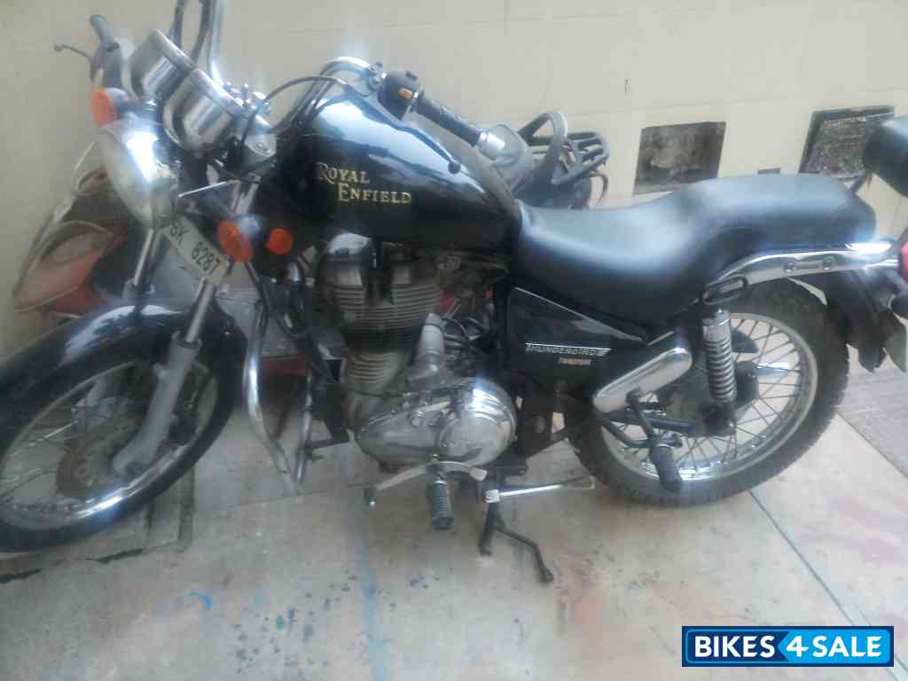 Royal Enfield Thunderbird 350 Royal Enfield Thunderbird 350