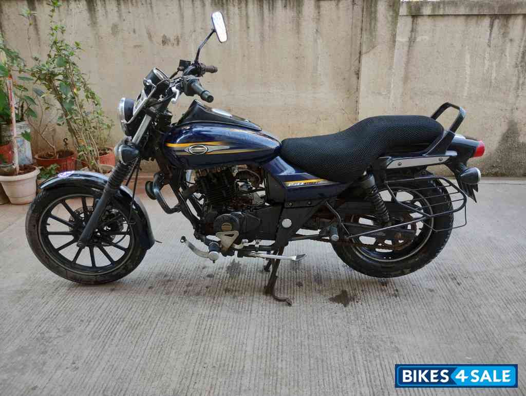 Bajaj Avenger Street 150