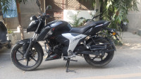 Black TVS Apache RTR 160 4V BS6