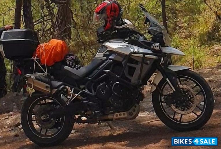 Triumph Tiger 800 XR