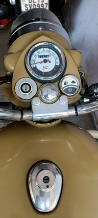 Royal Enfield Classic Desert Storm