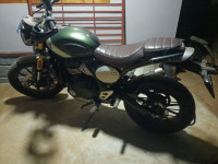 Triumph Scrambler 400 X