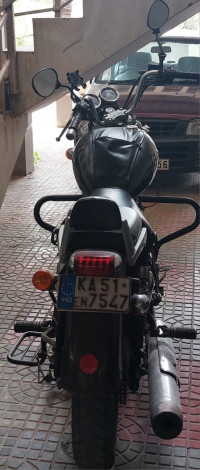 Royal Enfield Thunderbird 350