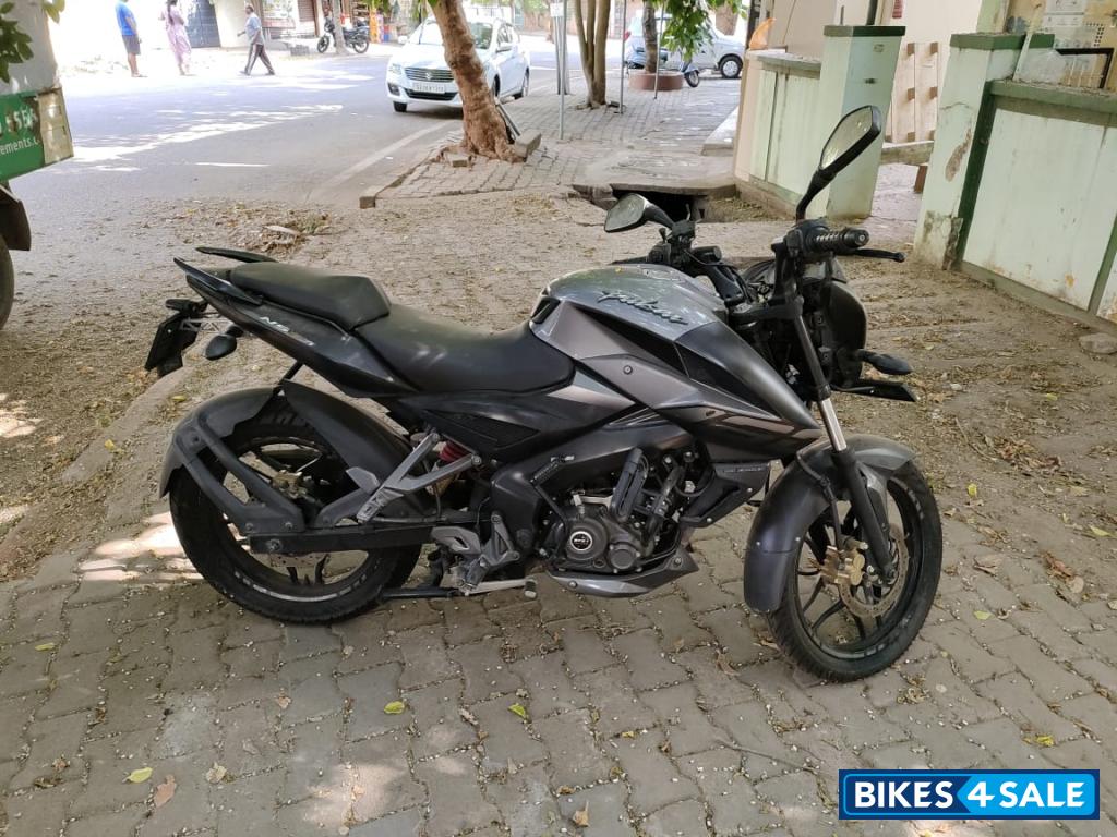 Bajaj Pulsar NS 160