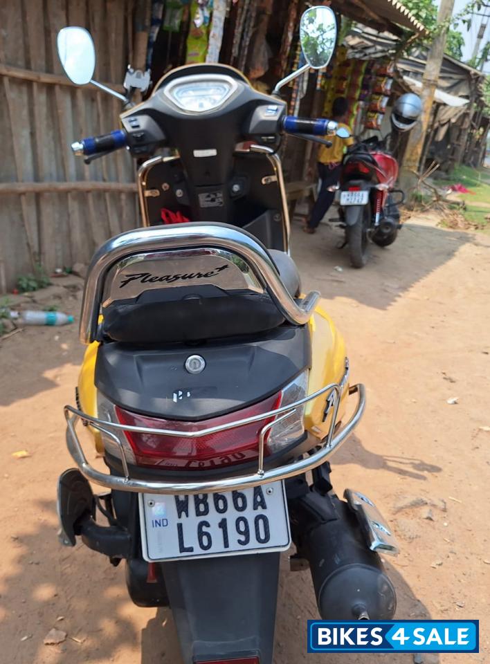 Yellow Hero Pleasure Plus XTec