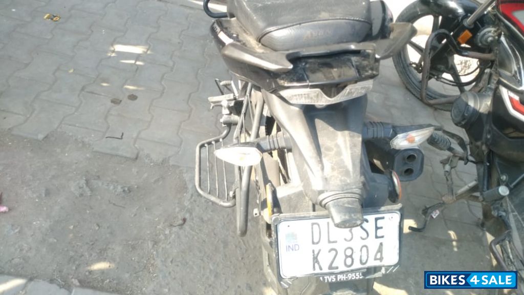 TVS Apache RTR 160 4V