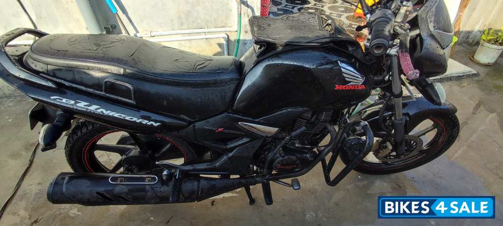 Honda CB Unicorn