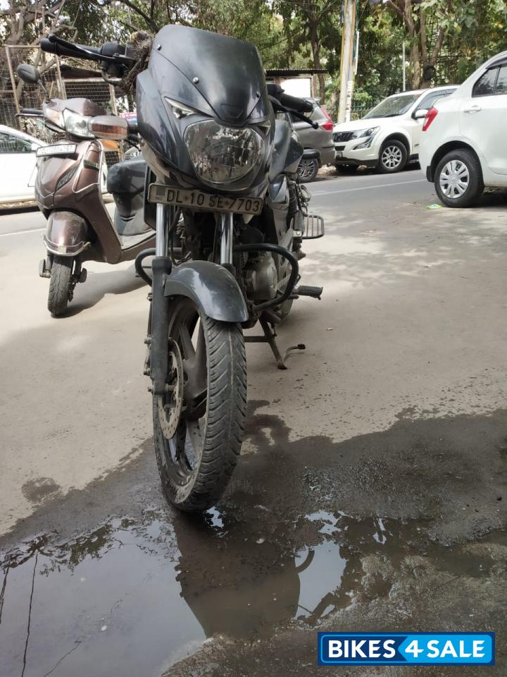 Black Bajaj Pulsar 150 DTSi