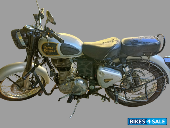 Royal Enfield Classic 350 BS VI